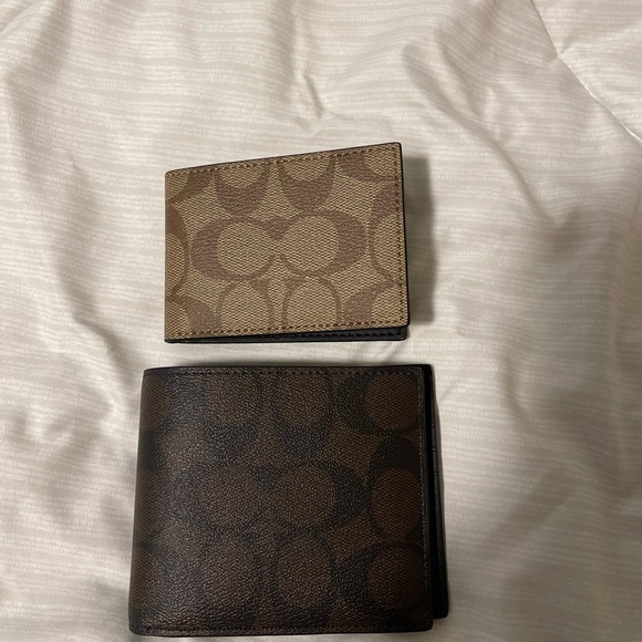 Coach Signature Brown and Black Leather Wallet - Picture 3 of 3